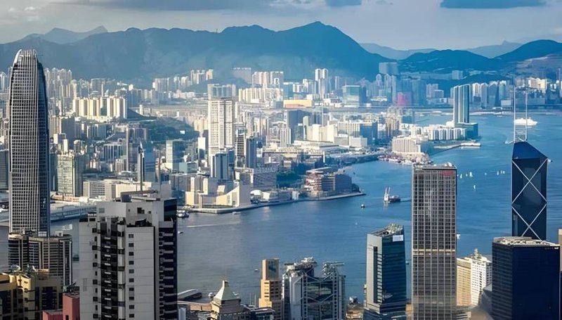金融行业动态:银企集团官网的升级与变革